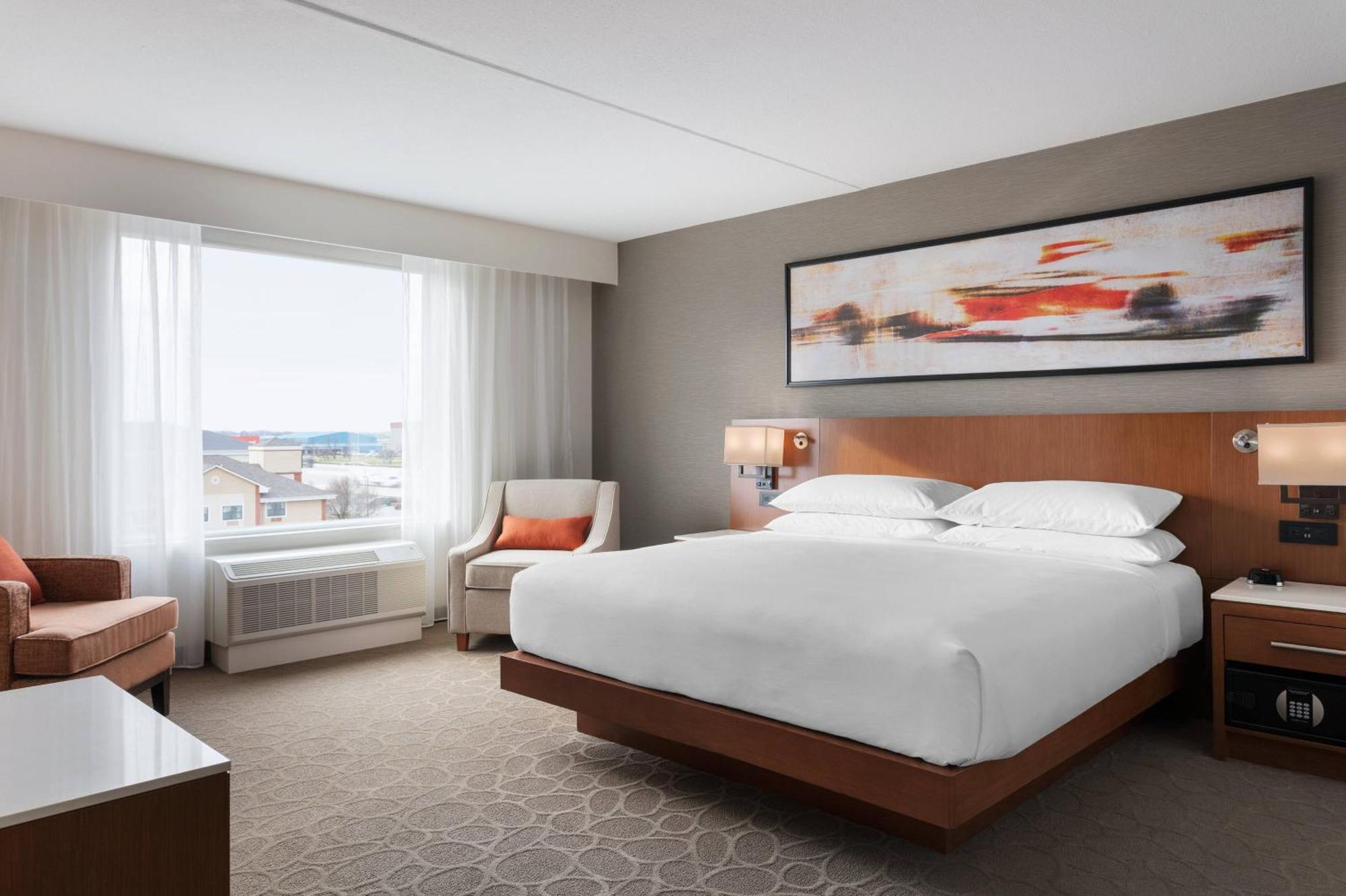 Delta Hotels By Marriott Indianapolis Airport Екстериор снимка